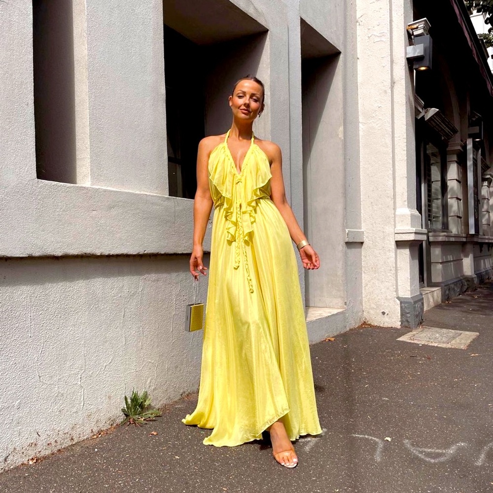 Lisa Brown’s timeless ‘V with Frill’ dress in fizz yellow